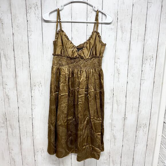 BCBGMaxAzria Dresses & Skirts - BcbgMaxazria Dress Women Size XS Gold Silk Dot Sleeveless Baby Doll Y2K Coquette